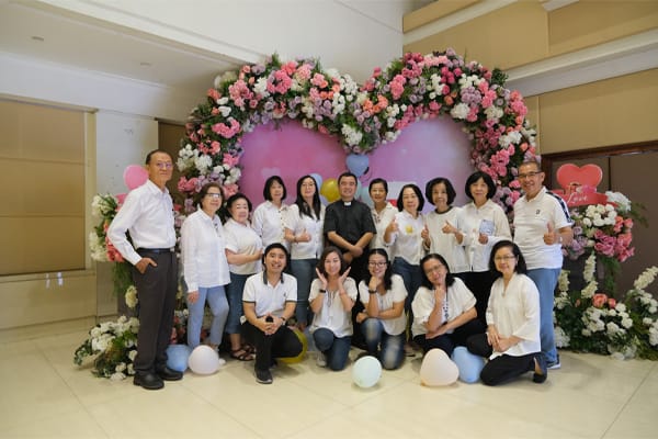 Pembinaan Komisi Perlawatan